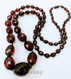 34,5 Art Deco Cherry Amber Bakelite Graduated Beads Necklace 63g