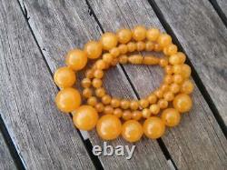 ANTIQUE CHERRY YELLOW AMBER BAKELITE ISLAMIC BEADS NECKLACE 48.4gr WITH Veins
