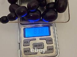 ANTIQUE VINTAGE RED CHERRY AMBER BAKELITE FATURAN BEADS VEINS 83 grams! (Nad)