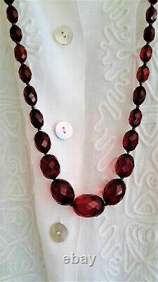ART DECO Clear Cherry Amber/Bakelite Necklace, Faceted, Knotted, Flapper
