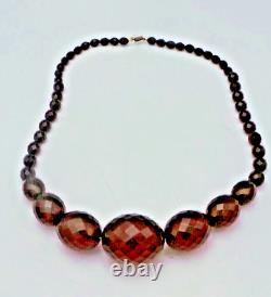 Antique Deco Antique CHERRY AMBER Bakelite Graduated Faceted Beads NECKLACE 71 g