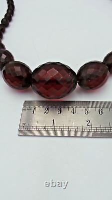 Antique Deco Antique CHERRY AMBER Bakelite Graduated Faceted Beads NECKLACE 71 g