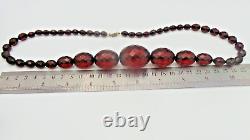 Antique Deco Antique CHERRY AMBER Bakelite Graduated Faceted Beads NECKLACE 71 g