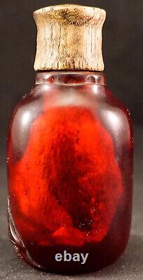 Antique Sculpted Snuff Bottle Genuine Cherry Amber with Nice Frog