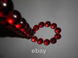 Antique Stunning Genuine Cherry Amber Bakelite Necklace Round Beads 76.6 Grams