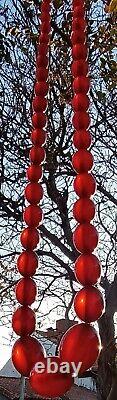 Antique cherry amber bakelite bead graduated neckleace 107.3 grams