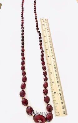 Art Deco Big Cherry Amber Bakelite Bead Necklace 34faceted Graduated
