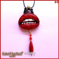 Art Jewelry Design Necklace Pendant Fashion Brand Custom Sexy Lips Kiss Vampire