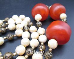 Bakelite Necklace Cherry Amber Marbled Balamuti Mother of Pearl MOP Bead 38 VTG
