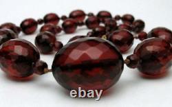 VINTAGE CHERRY AMBER BAKELITE FACETED OVAL BEAD NECKLACE ART DECO 48.8 grams
