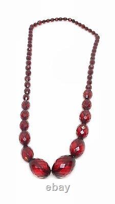 VINTAGE CHERRY AMBER BAKELITE FACETED OVAL BEAD NECKLACE ART DECO 52 grams