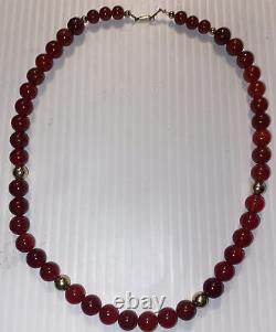 VINTAGE Cherry Amber Bakelite Beaded Necklace