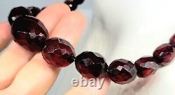 Vintage Cherry Amber Bakelite Faceted Oval Beads Necklace 38 Grams