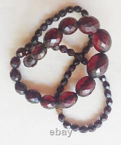 Vintage Cherry Amber Bakelite Faturan 40gr 65cm Graduated Beaded Necklace
