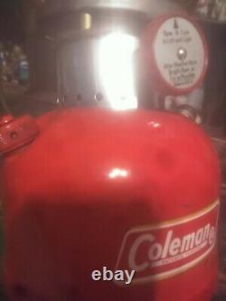Vintage Coleman Lantern Red Single Mantle Model 200Amber Globe 9-55Collectors