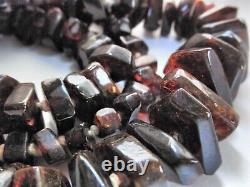 Vintage Estate Black Baltic Sea Amber Dark Cherry Colors Necklace 102 pcs x 32