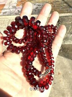 Vintage cherry color faceted bakelite amber hand knotted necklace &gold clasp24