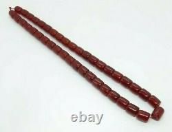 122.3 Grammes Antique Faturan Cherry Amber Beads Collier Marbré