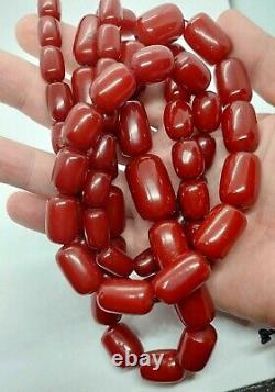 156.6 Grams Antique Cherry Ambre Faturan Perles Collier