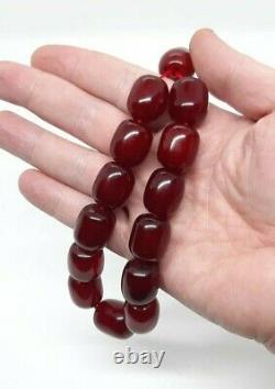 63.1 Grams Antique Cerise Bakélite Ambre Perles Damari/veins