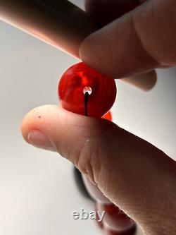 66 Grammes de perles en ambre de cerisier faturan ancien marbré en bakélite
