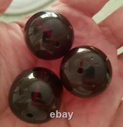 Antique 3 Véritables Grandes Perles D’ambre Cerise Bakelite Faturan 30mm