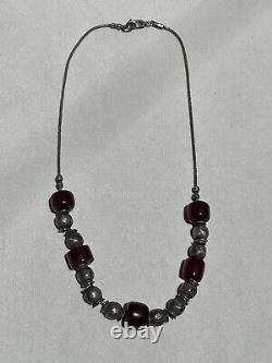 Antique Art Déco Cerise Ambre Bakélite Faturan Perles De Perles D'argent Collier