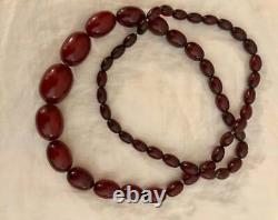 Antique Cherry Amber Bakelite Faturan Art Déco Large Bead Graduated Necklace 78g