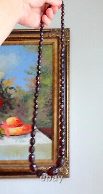 Antique Cherry Amber Bakelite Faturan Collier De Perles Gradué 54. 30 Grammes De Long