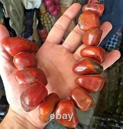 Antique Cherry Amber Bakelite (faturan) Collier Huge. Rares Perles Naturelles En Forme