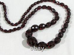Antique Cherry Ambre Faceted Bead Necklace 32 56 Grammes