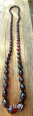 Antique Facetted Cherry Red Natural Baltic Amber Bead Collier Victorien