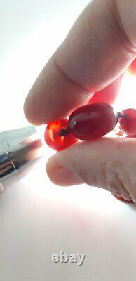 Antique Faturan Cherry Amber Bakelite Collier Perles Marbrées 26,5 Grammes