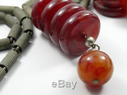 Antique Heavy Tribal Rouge Cherry Amber Faturan Bakélite 193 G Teste Necklace