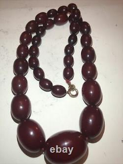 Antique Vintage Cherry Amber Bakelite Oval Beads Collier 57 Grammes 21long