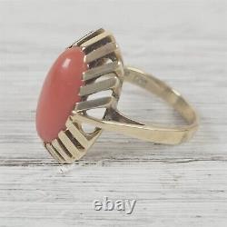 Bague en corail rouge en or jaune 14 carats moderniste du milieu du siècle vintage 7 de luxe surélevée