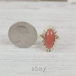 Bague en corail rouge en or jaune 14 carats moderniste du milieu du siècle vintage 7 de luxe surélevée