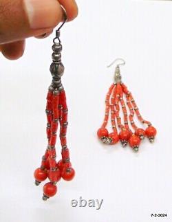 Boucles d'oreilles Vintage Anciennes en Argent avec Pierre de Corail Rouge en Pendentif