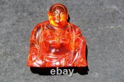 Bouddha en ambre chinois A072. XXe siècle