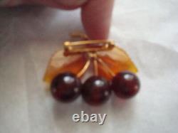 Broche ancienne en pierre d'ambre naturelle russe de la Baltique et en feuilles de cerisier 8kt Gf non traitée