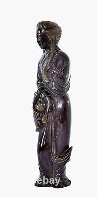 Chinese Cerise Foncé Amber Bakélite Faturan Sculptée Dame Figure 723 Gram