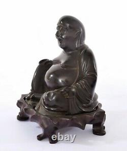 Chinese Cerise Foncé Amber Bakelite Sculptée Bouddha Heureux Figure 791 Gram