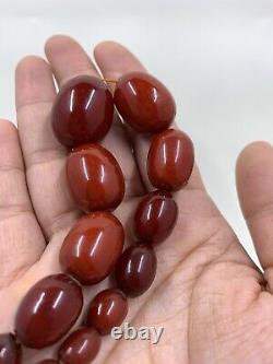 Collier authentique en ambre de bakélite de cerisier avec perles rouge foncé - 41 grammes