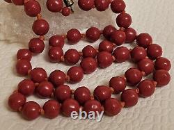 Collier de perles de corail rouge naturel sarde authentique de l'époque victorienne antique 19ème 59,3 g