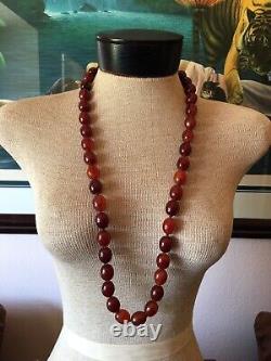 Collier de perles ovales en bakélite avec motifs tourbillon en ambre orange, rouille, de style Art Déco VTG. 34 A+