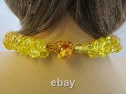 Collier en ambre ancien dégradé en forme d'haltère, perles d'ambre couleur miel doré cerise bleu