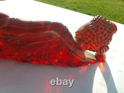 Incendie Majeur Cherry Amber Vieille Main Sculpté Impératrice Bakélite Statue Figurine