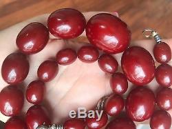 Old / Antique Bakélite Cherry''amber '' Collier (107,3 ​​g.) 209e