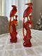 Paire De Miroirs En Résine De Bakélite D'ambre De Cerisier Sculpté Chinois Avec Des Oiseaux