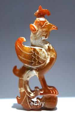 Sculpture ancienne rare et exquise en cornaline représentant l'oiseau Phoenix